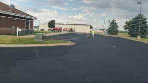 Best Custom Driveway Design  in Dover, TN